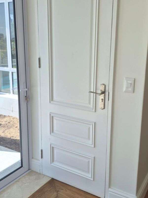 Ostium Doors and Mouldings